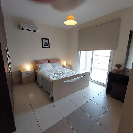 Penthouse A2 * Pyla